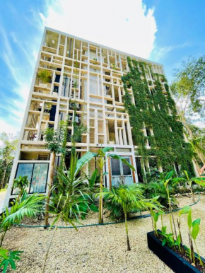 Eco-Chic Condo Halaken